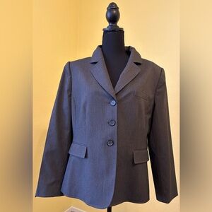 Tahari 2-Piece Grey White Pinstriped Pant Suit.